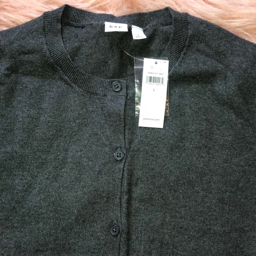 Gap factory button up sweater
